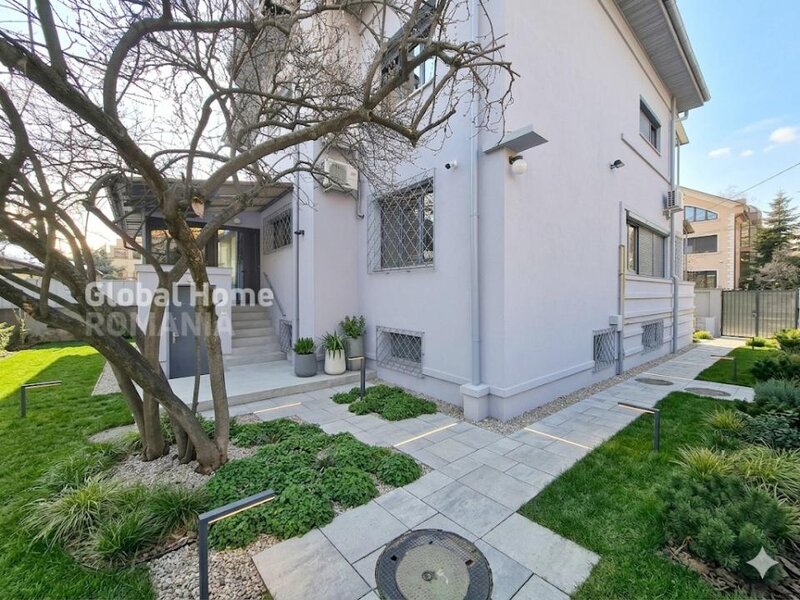 Domenii, Casin, 1 Mai, interbelic Art Deco Villa 440 sqm, land 566 sqm